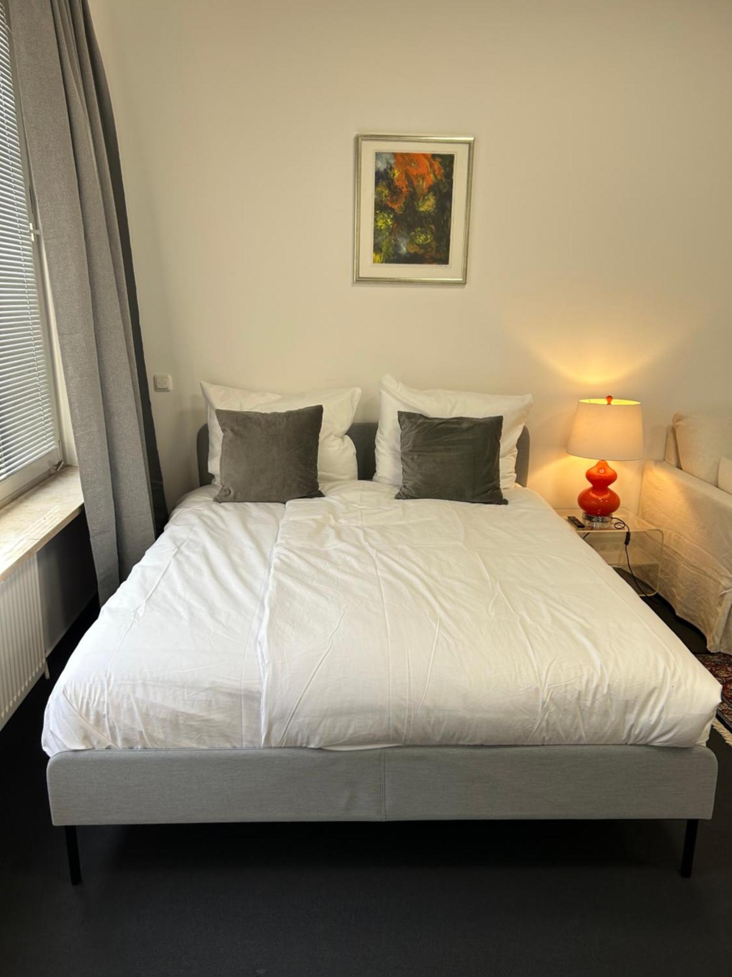 35 Qm Grosses Apartment Mit Eigenem Badezimmer In Den Elbvororten Hamburg Kültér fotó
