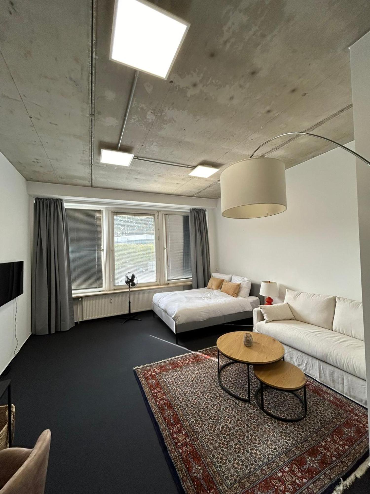 35 Qm Grosses Apartment Mit Eigenem Badezimmer In Den Elbvororten Hamburg Kültér fotó